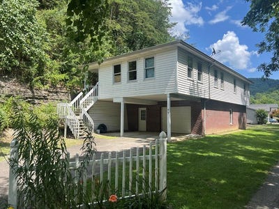 /international/us/46-bonnie-lane-pikeville-ky-110100841621/