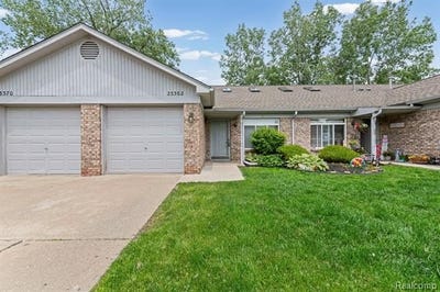 /international/us/23362-stromp-court-brownstown-twp-mi-110108424541/
