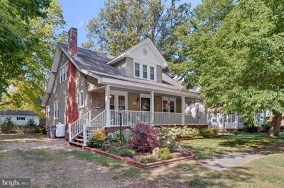 /international/us/24222-catherine-st-parksley-va-110109084489/