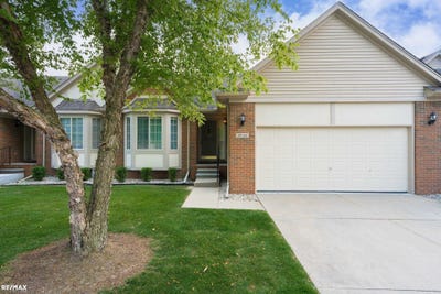/international/us/28164-cottonwood-chesterfield-mi-110100695185/