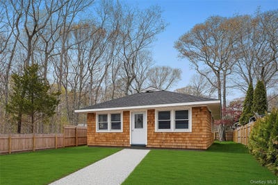 /international/us/50-squires-avenue-east-quogue-ny-110107935025/