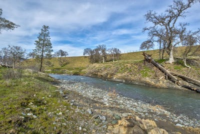 /international/us/3685-co-road-306-elk-creek-ca-110081235557/?lang=zh-tw