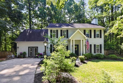 /international/us/11007-secotan-lane-matthews-nc-110108913990/