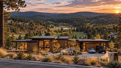 /international/us/11615-s-elk-run-ln-spokane-wa-110120003544/