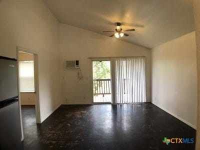 /international/us/41170-fm-3159-canyon-lake-tx-110104838185/