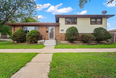 /international/us/2604-white-oak-avenue-whiting-in-110101243080/