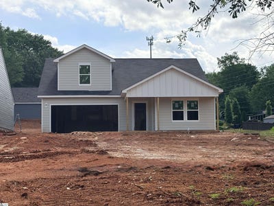 /international/us/1843-memorial-drive-extension-greer-sc-110107763687/