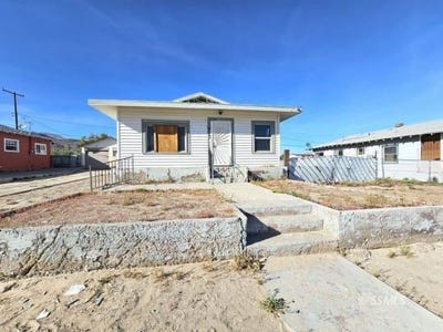 /international/us/13370-yucca-st-trona-ca-110106523825/