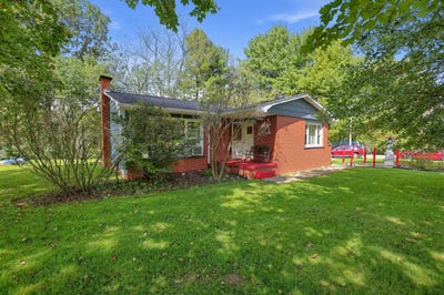 /international/us/9116-state-route-800-se-uhrichsville-oh-110120153868/