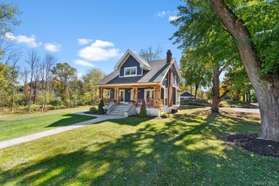 /international/us/42-colonial-avenue-warwick-ny-110105972793/