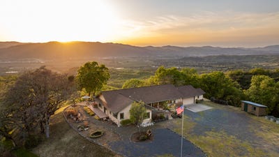 /international/us/2389-twining-road-ukiah-ca-110101873202/