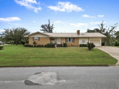 /international/us/4505-davis-street-marianna-fl-110120533048/