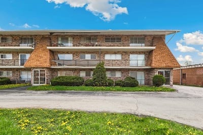 /international/us/15335-martin-luther-king-jr-drive-dolton-il-110108815587/