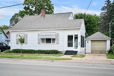 /international/us/368-w-sarnia-street-winona-mn-110108735209/