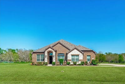 /international/us/747-hickory-lane-royse-city-tx-110106726440/