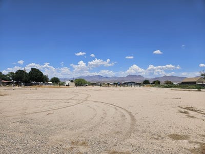 /international/us/montierth-lp-safford-az-110109495431/