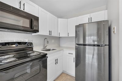 /international/us/151-se-6th-ave-pompano-beach-fl-110120417825/