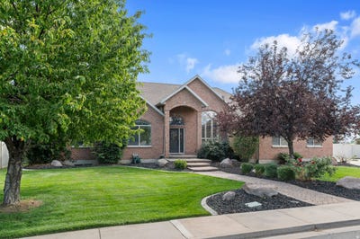 /international/us/1501-w-elk-cir-mapleton-ut-110108069858/