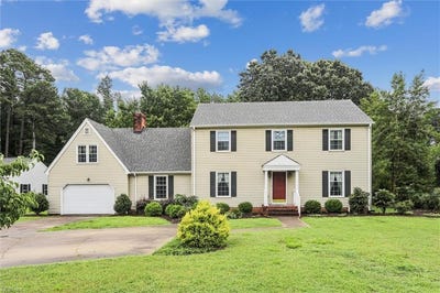 /international/us/131-river-point-drive-yorktown-va-110101037901/
