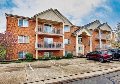 /international/us/3326-emerald-lakes-dr-cincinnati-oh-110120647718/