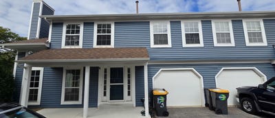 /international/us/173-hazelnut-drive-streamwood-il-110120453038/