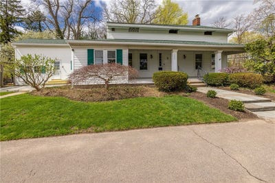 /international/us/1253-fairport-road-fairport-ny-110106242159/