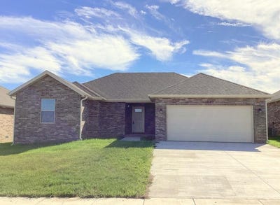 /international/us/3840-w-riley-street-bolivar-mo-110108226963/