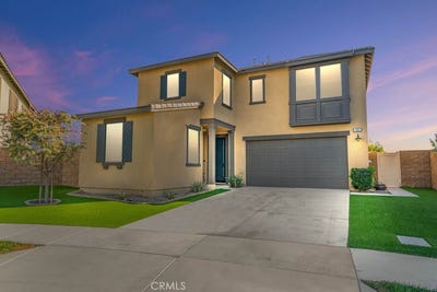 /international/us/4062-e-fincastle-street-ontario-ca-110096566240/