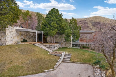 /international/us/1856-fort-canyon-rd-alpine-ut-110107891560/