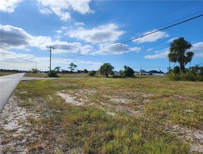 /international/us/1035-sw-4th-terrace-cape-coral-fl-110105086127/