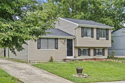 /international/us/2349-warfield-drive-grove-city-oh-110110197949/