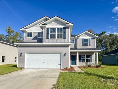 /international/us/84-providence-loop-hinesville-ga-110108663371/