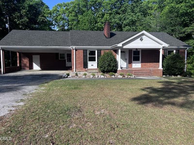 /international/us/5840-us-highway-421-s-lillington-nc-110107854674/