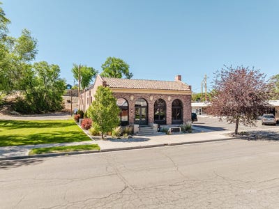 /international/us/421-court-street-elko-nv-110108532931/
