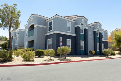 /international/us/6955-n-durango-drive-las-vegas-nv-110100756817/
