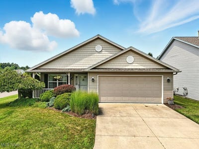 /international/us/5335-treeview-circle-kent-oh-110101371723/