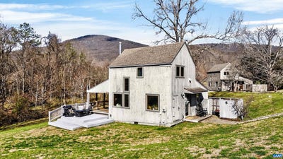 /international/us/48-meadow-ln-nellysford-va-110106529159/