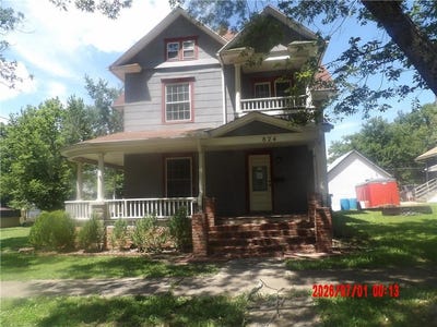 /international/us/824-north-street-iola-ks-110109166868/