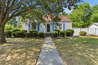 /international/us/275-johnson-street-warrenton-ga-110107930404/