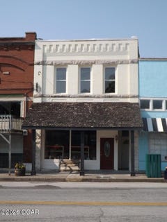 /international/us/granby-mo-110109494519/