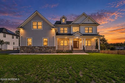 /international/us/11-scarlet-drive-piscataway-nj-110110235280/