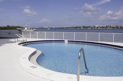 /international/us/301-croton-avenue-lantana-fl-110108021329/