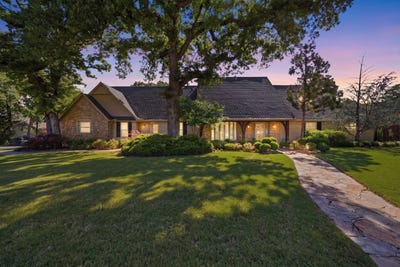 /international/us/9905-s-maplewood-ave-tulsa-ok-110108768774/