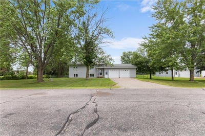 /international/us/24107-66th-avenue-saint-augusta-mn-110101008263/?lang=en