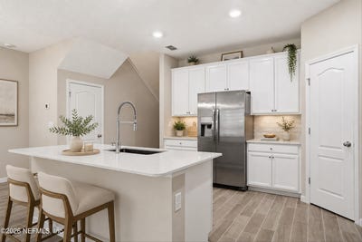 /international/us/1680-pottsburg-point-drive-jacksonville-fl-110108531233/