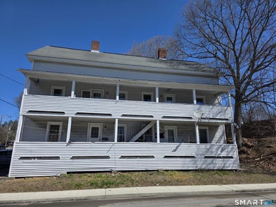 /international/us/129-woodstock-avenue-putnam-ct-110107261339/