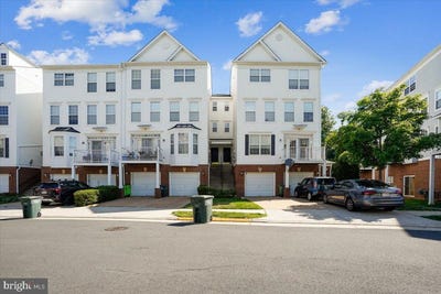 /international/us/13514-davinci-lane-herndon-va-110108062494/
