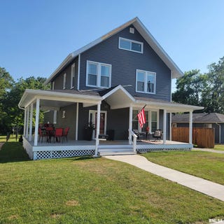 /international/us/511-e-2nd-south-street-carlinville-il-110100726362/