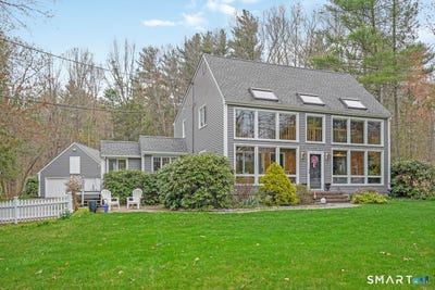 /international/us/80-buckley-highway-stafford-ct-110107744864/