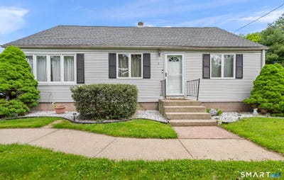 /international/us/5-first-street-east-windsor-ct-110108358214/